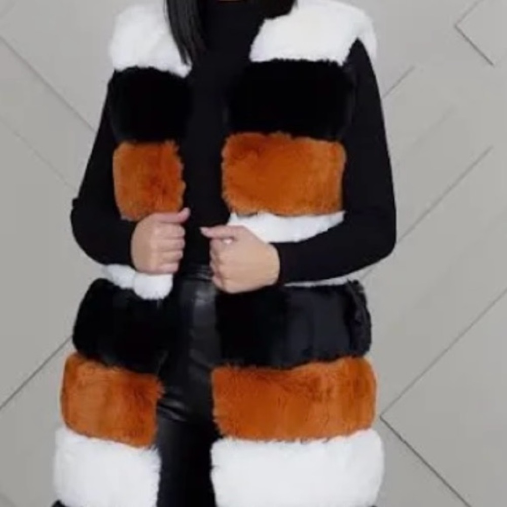 TRI-COLOR ELEGANCE I FAUX FUR LONG COAT